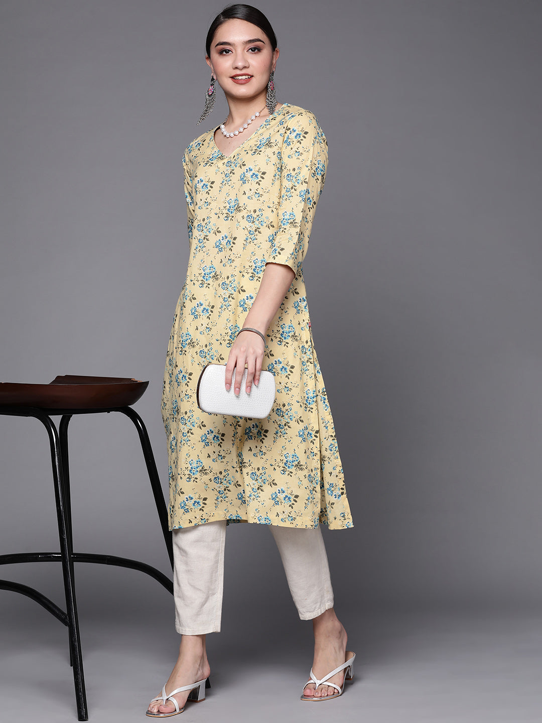 Biba Women Cream-Coloured & Blue Pure Cotton Floral Print Straight Kurta - Distacart