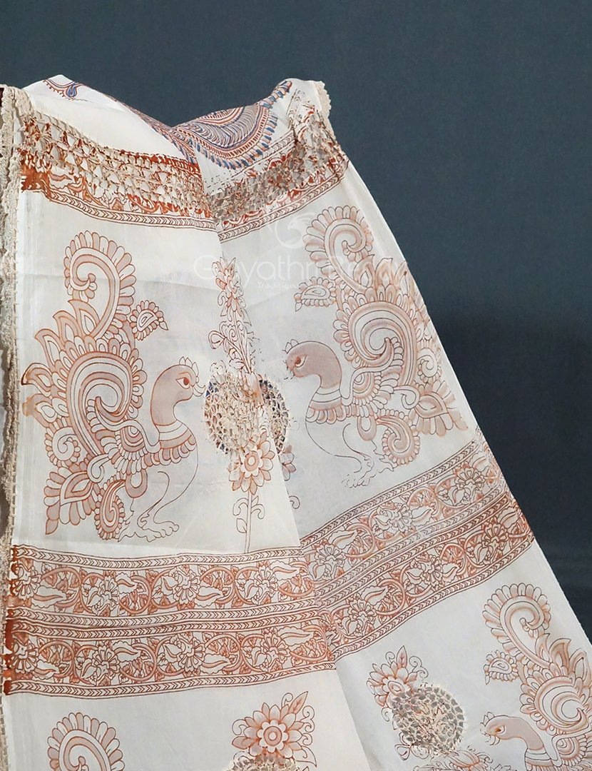 Cream Colour Peacock Block Print Crocia Mulmul Cotton Saree By Gayathri Reddy Designer Studio - Distacart