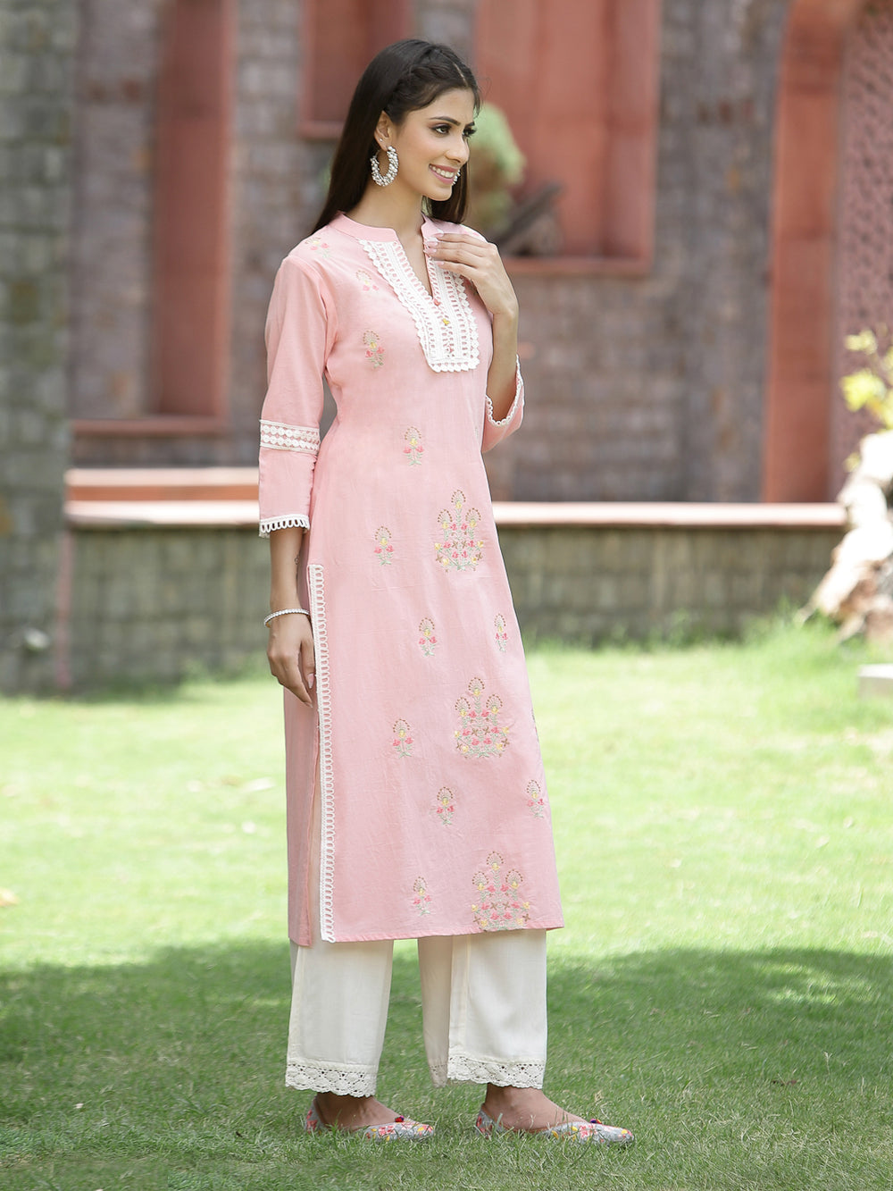 Juniper Peach Cambric Festive Embroidered Straight Kurta For Women - Distacart