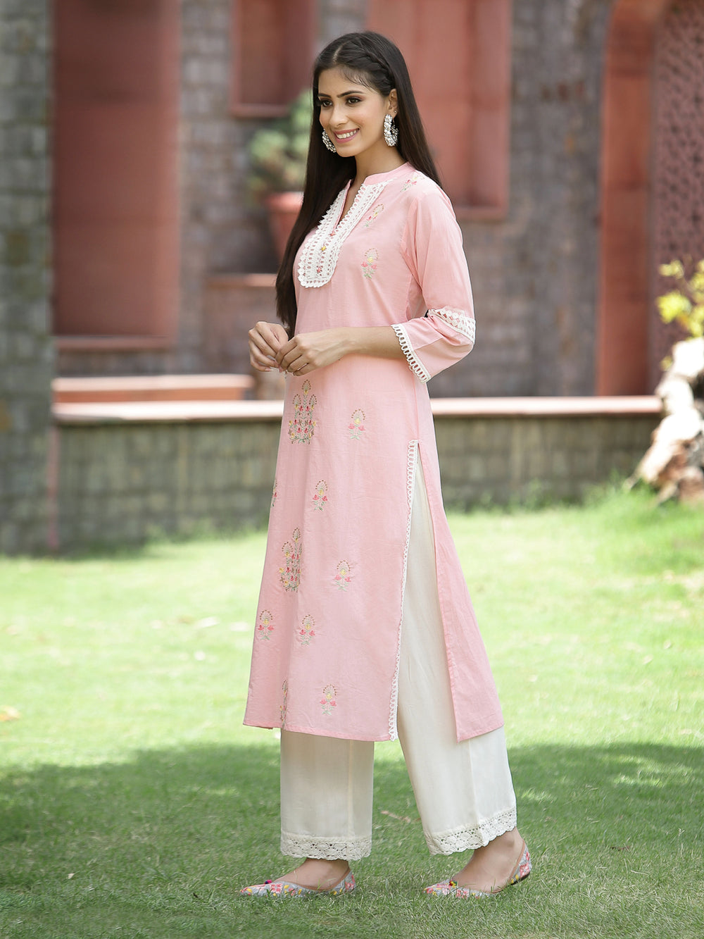 Juniper Peach Cambric Festive Embroidered Straight Kurta For Women - Distacart