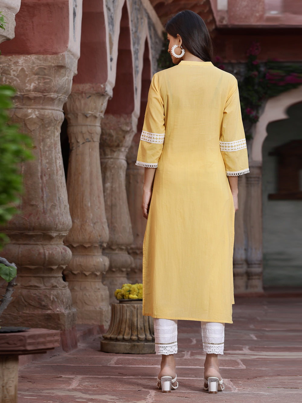 Juniper Women's Yellow Cambric Embroidered Straight Kurta - Distacart