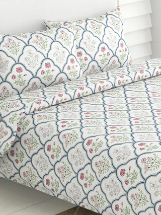 haus & kinder Blue & White Ethnic Motifs 186 TC King Bedsheet with 2 Pillow Covers - Distacart