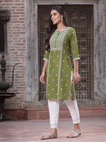 Thumbnail for Juniper Women's Green Rayon Placement Print Straight Kurta - Distacart