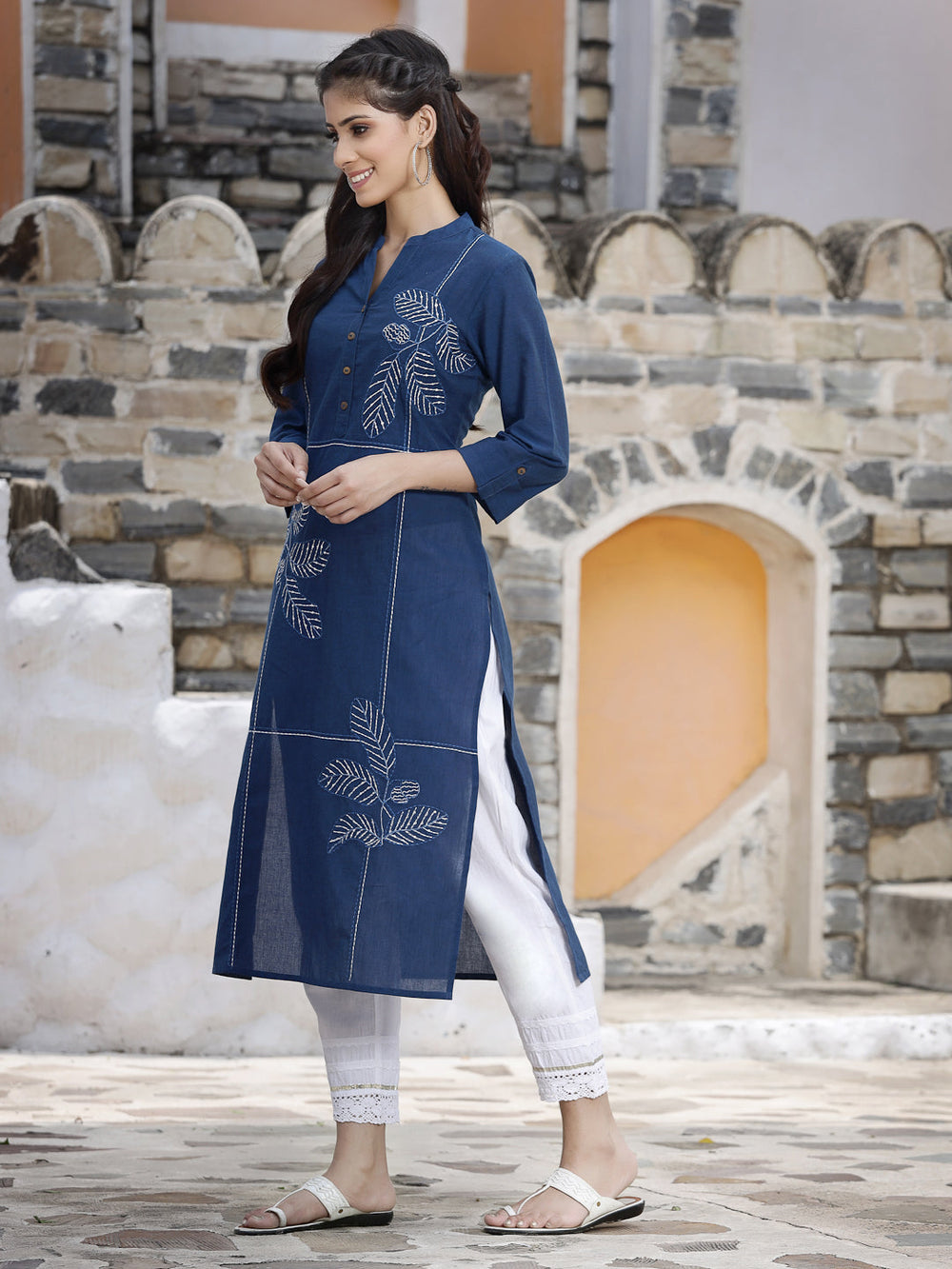Juniper Women's Royal Blue Cotton Embroidered Straight Kurta - Distacart