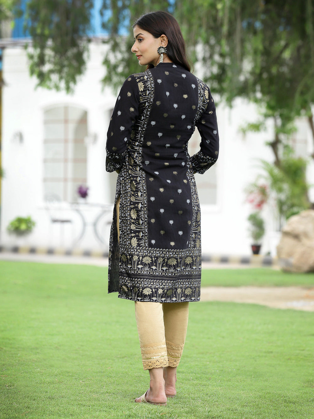 Juniper Women Black Rayon Festive Embroidered Straight Kurta - Distacart