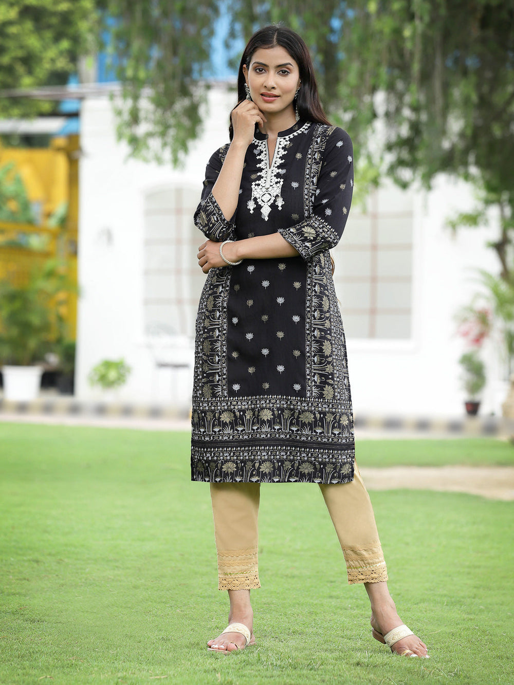 Juniper Women Black Rayon Festive Embroidered Straight Kurta - Distacart