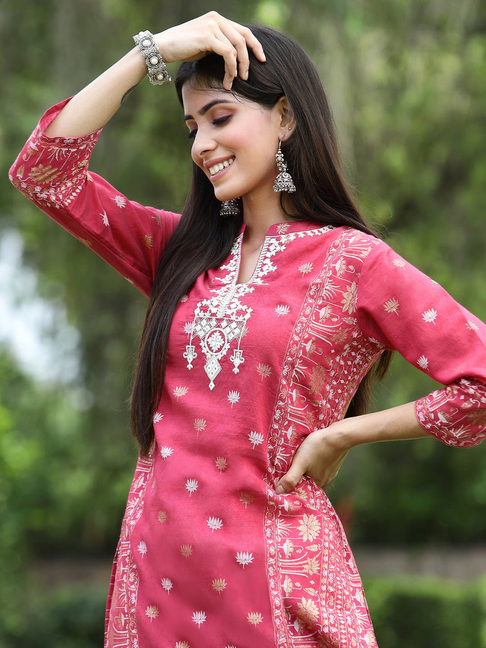 Juniper Women Fuchsia Rayon Festive Embroidered Straight Kurta - Distacart
