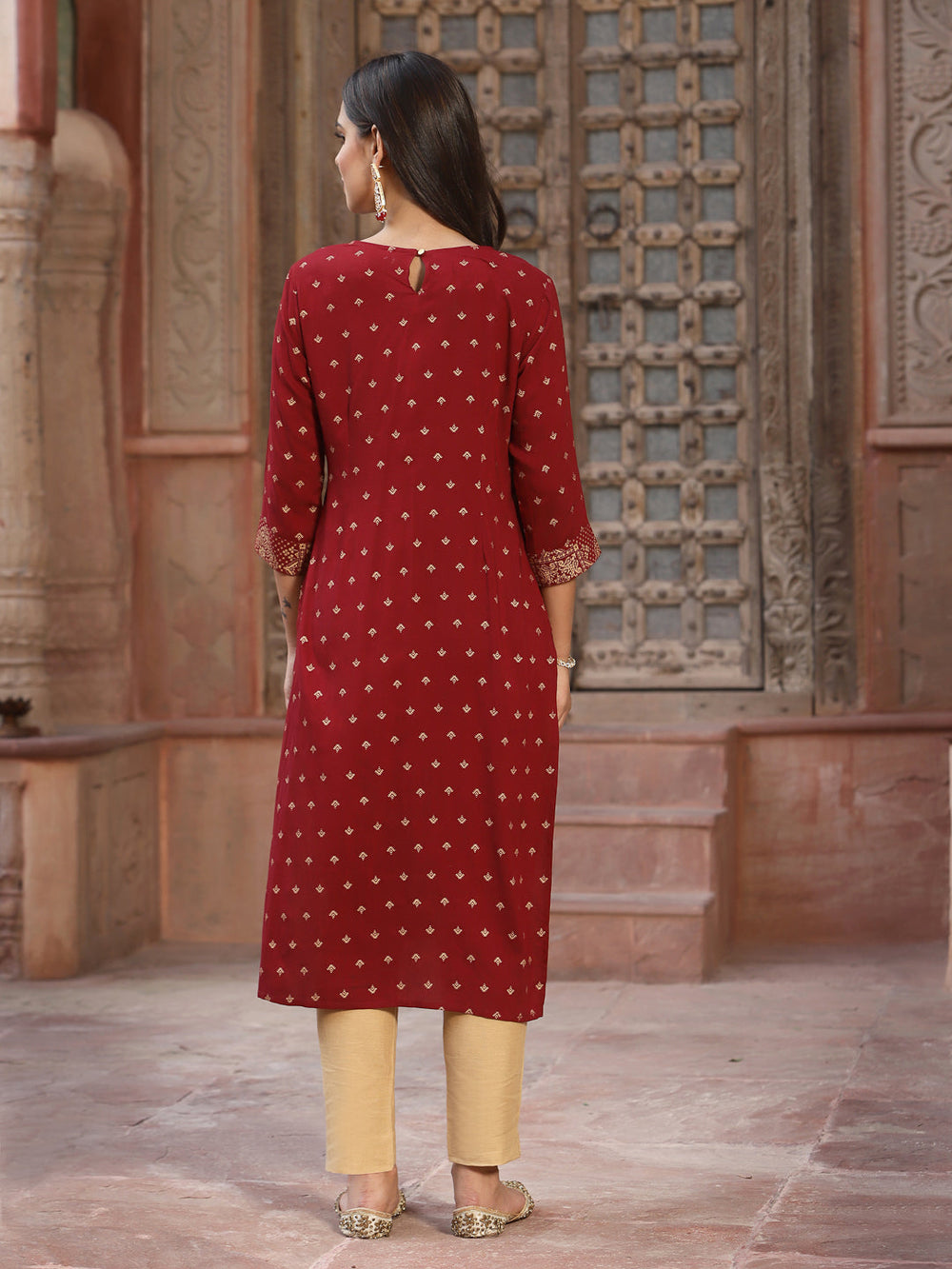 Juniper Women's Maroon Rayon Printed Straight Kurta - Distacart