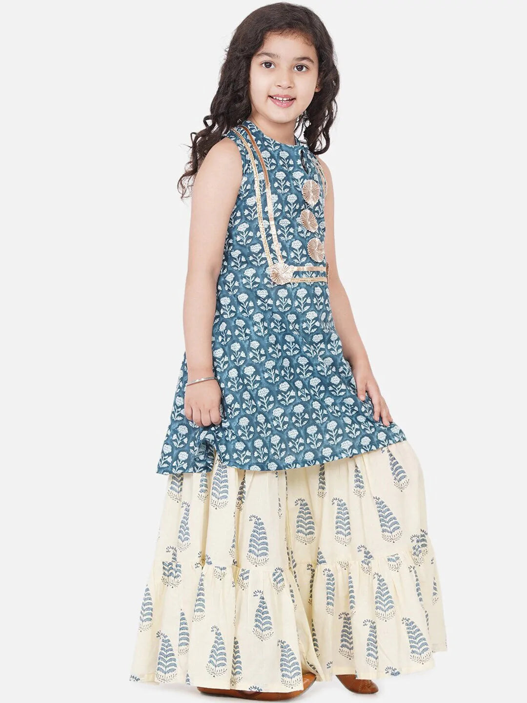 NOZ2TOZ Blue Floral Printed Pleated Kurta with Skirt For Girls - Distacart