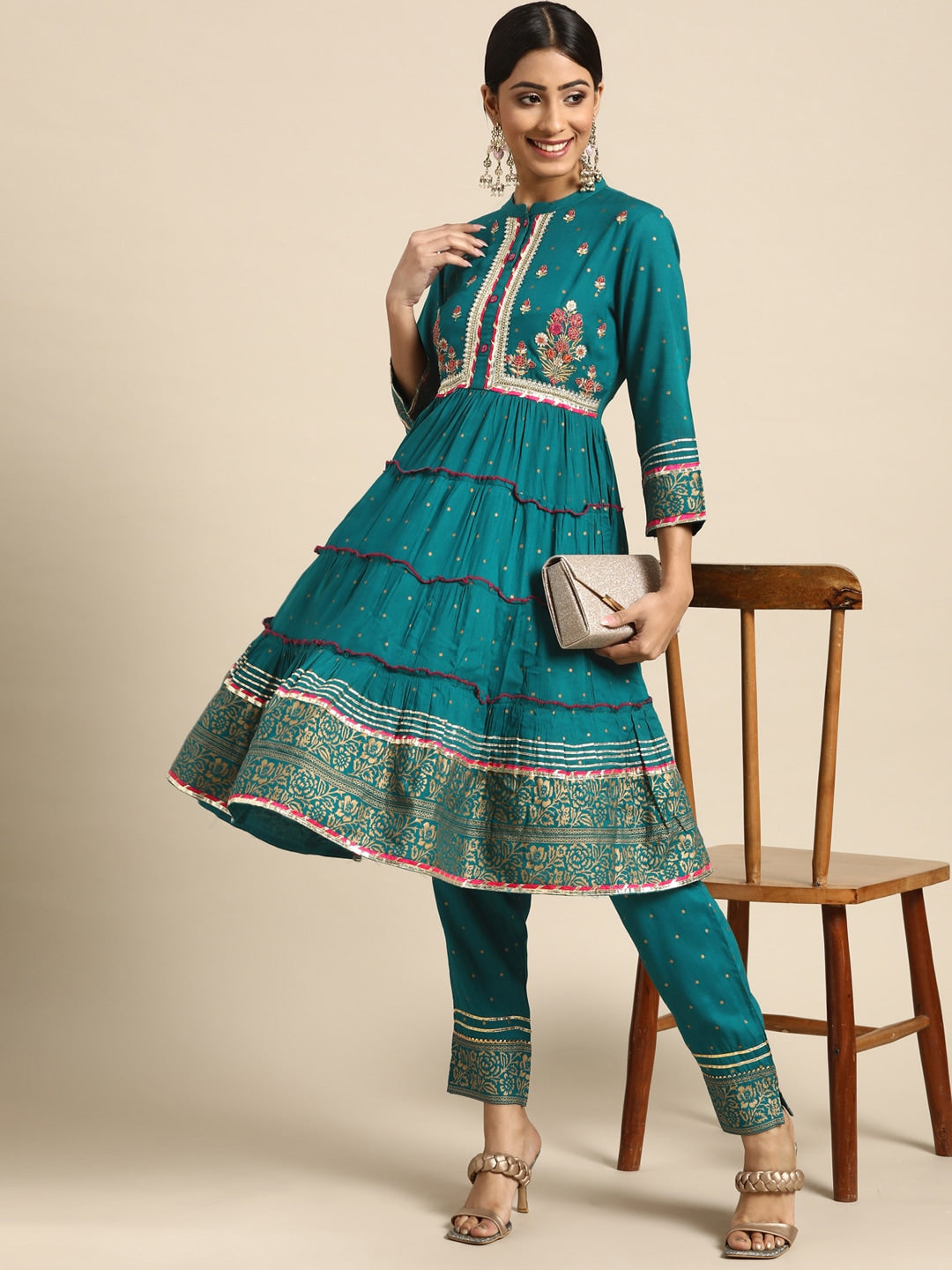 Sangria Women Teal Green & Golden Floral Embroidered Kurta with Trousers - Distacart