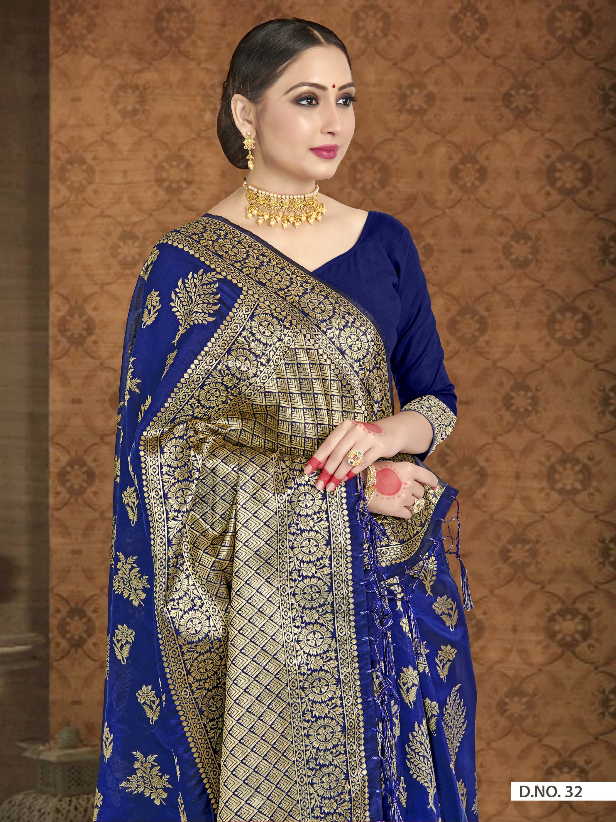 Vardha Navy Blue Woven Banarasi Saree