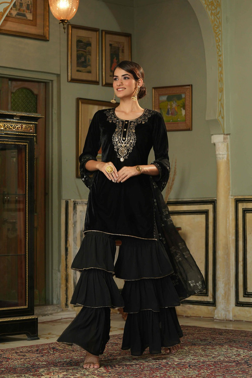 Juniper Black Velvet Festive Solid Straight Skd For Women - Distacart