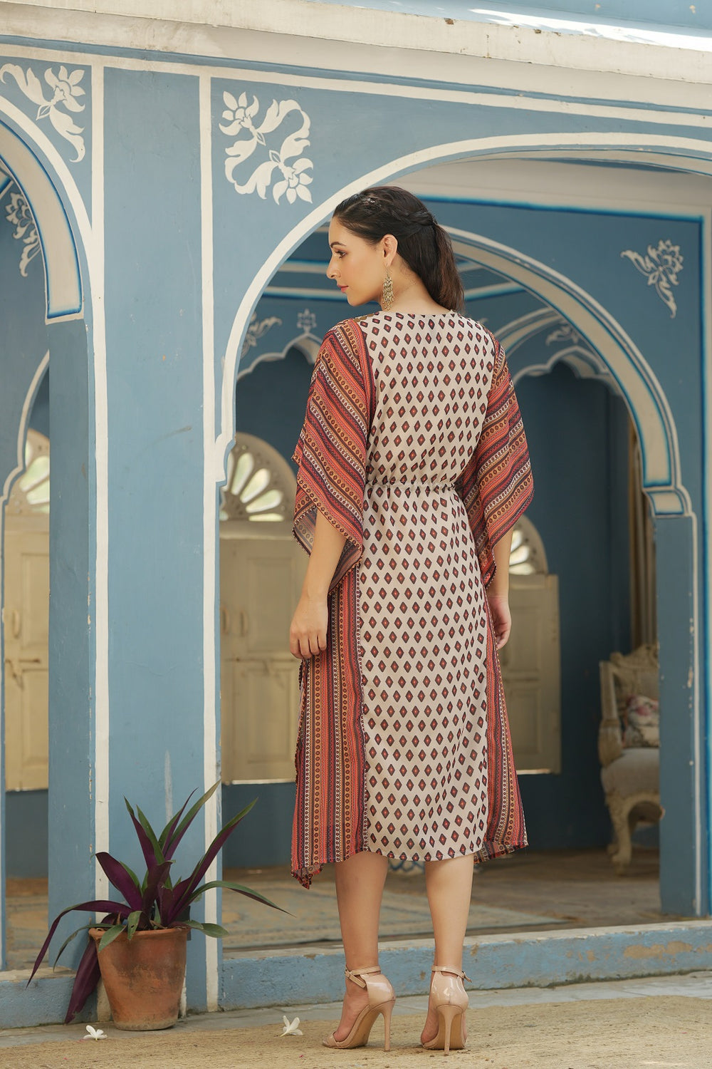 Juniper Cream Georgette Festive Printed Straight Kaftan For Women - Distacart