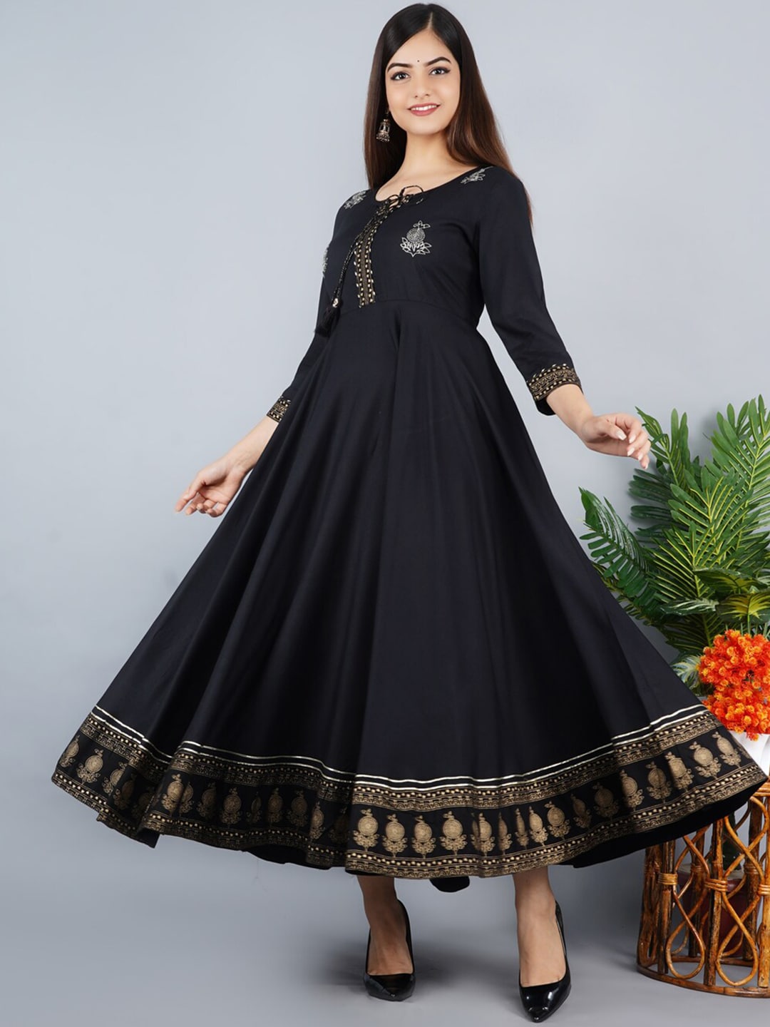 Kalini Women Black & Golden Floral Embroidered Anarkali Kurta - Distacart