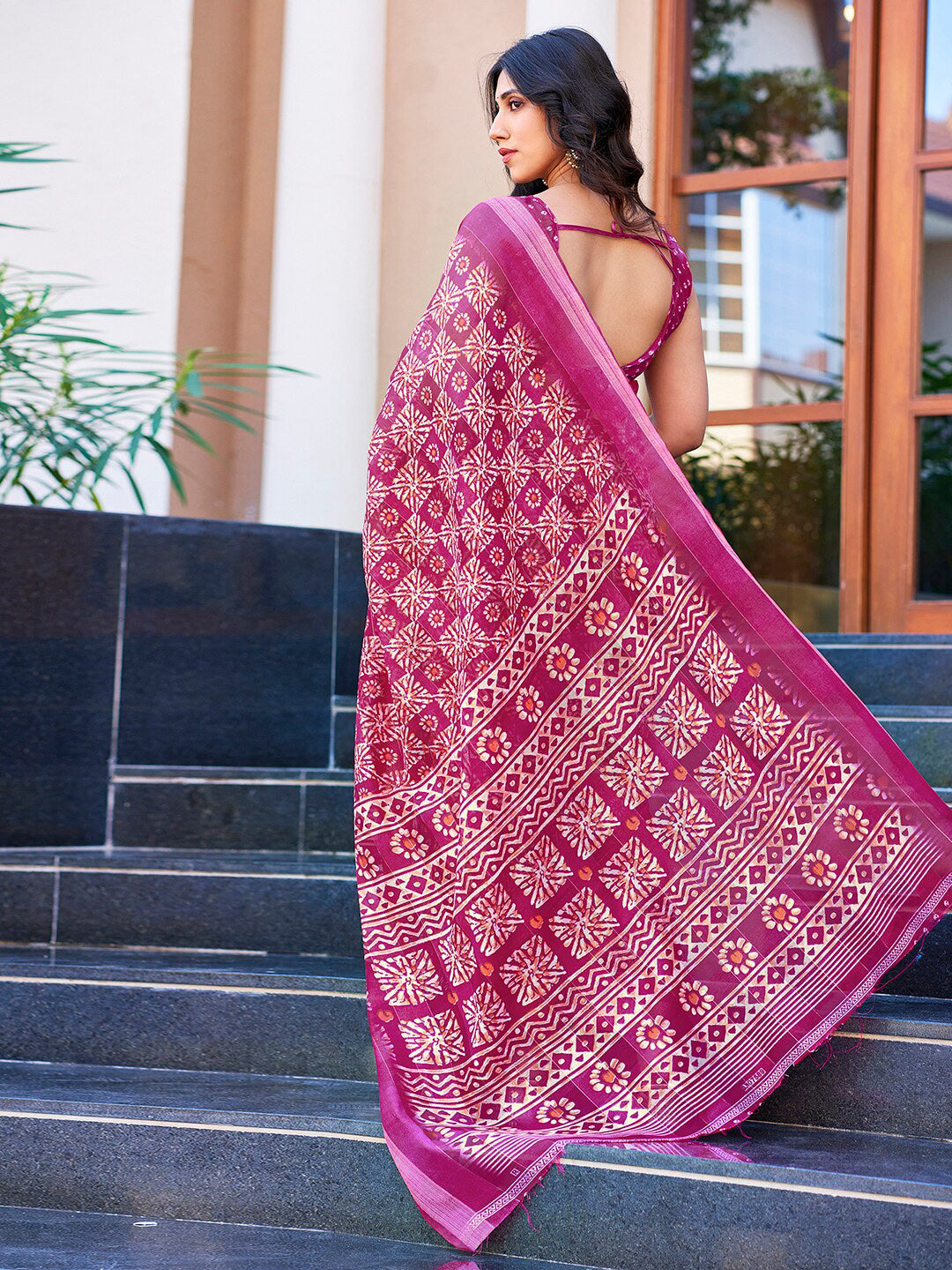 Kalini Ethnic Motifs Printed Zari Sarees - Distacart