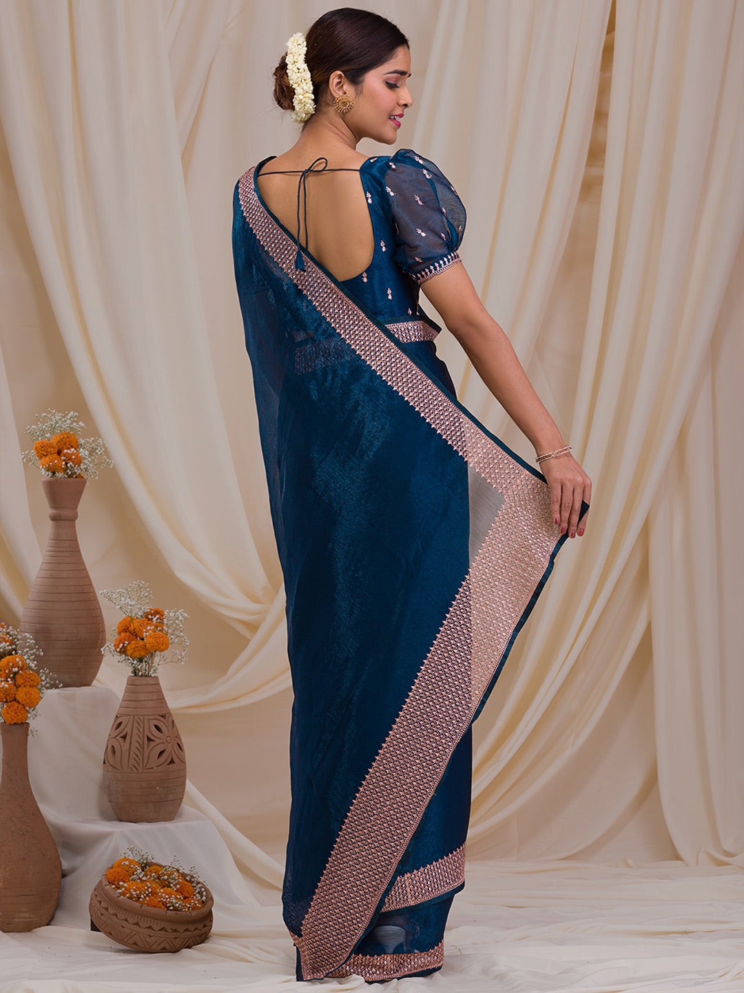 Koskii Embroidered Border Saree - Distacart
