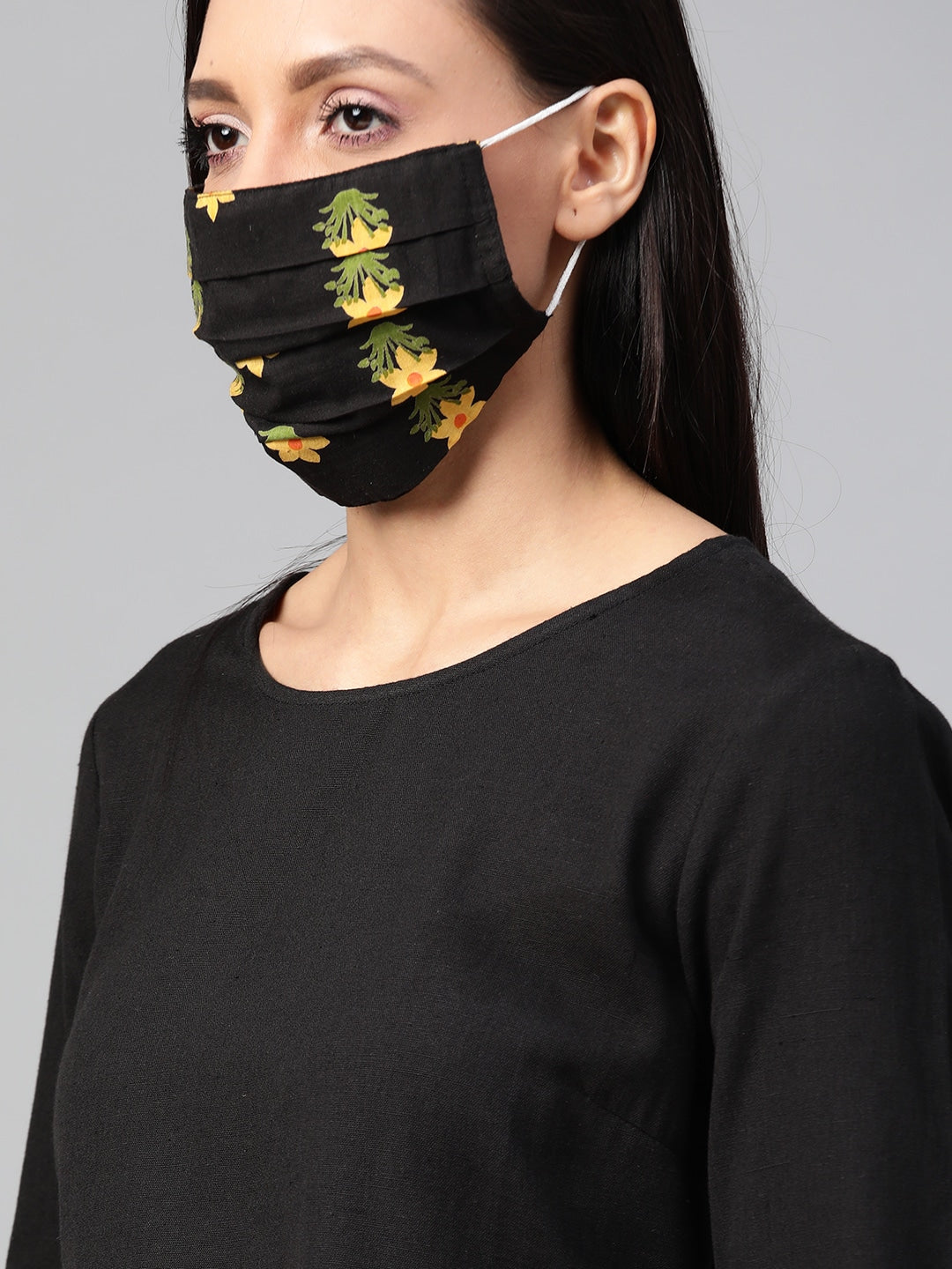 HERE&NOW Women Black Solid Straight Kurta - Distacart