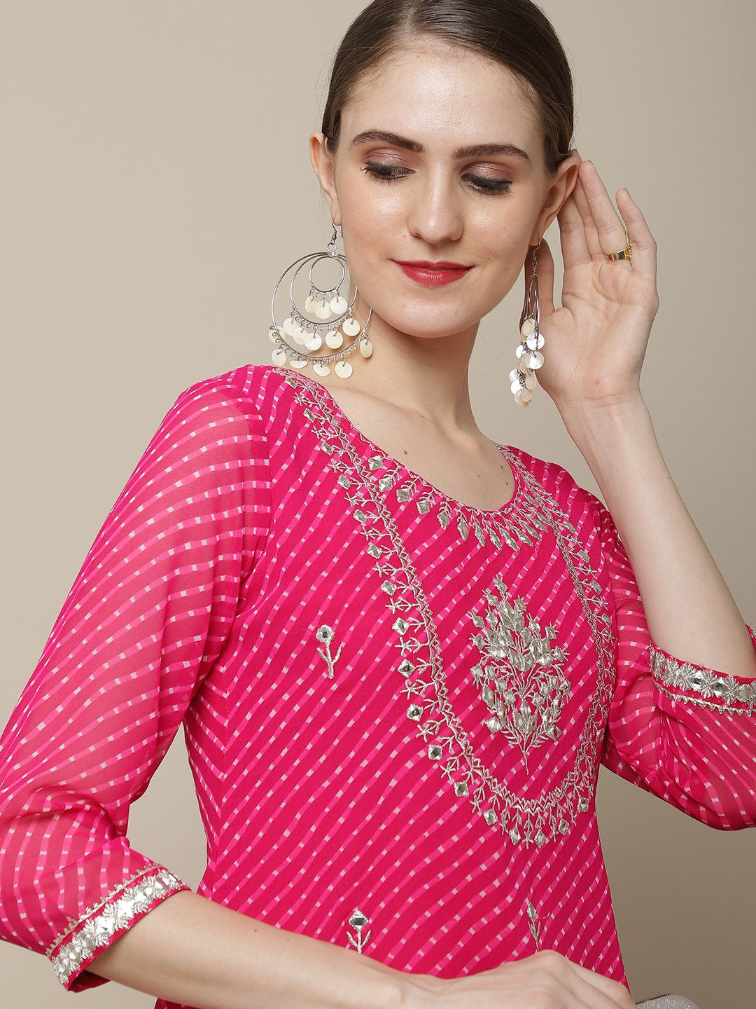 Sangria Women Pink Floral Embroidered Georgette Straight Kurta - Distacart