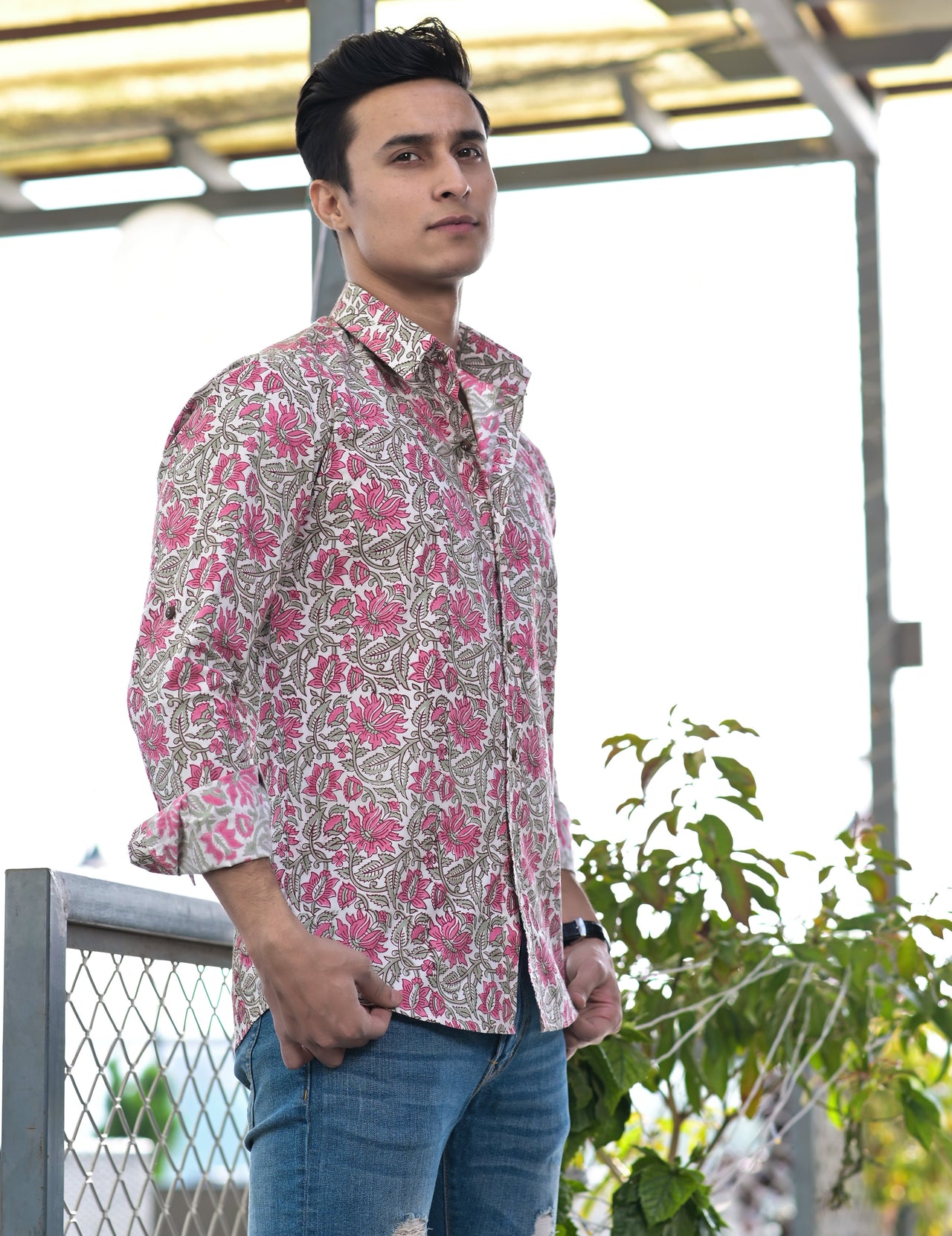 NOZ2TOZ Men Spread Collar Floral Printed Casual Shirt - Pink - Distacart