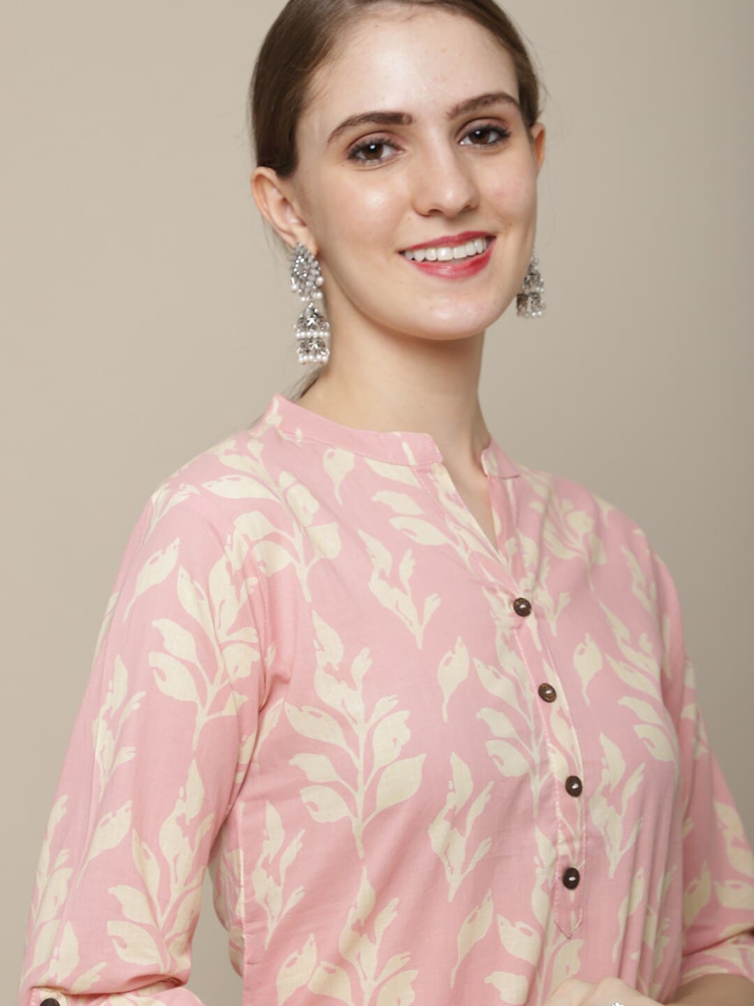 Sangria Women Pink & Beige Cotton Floral Printed Floral Kurta - Distacart