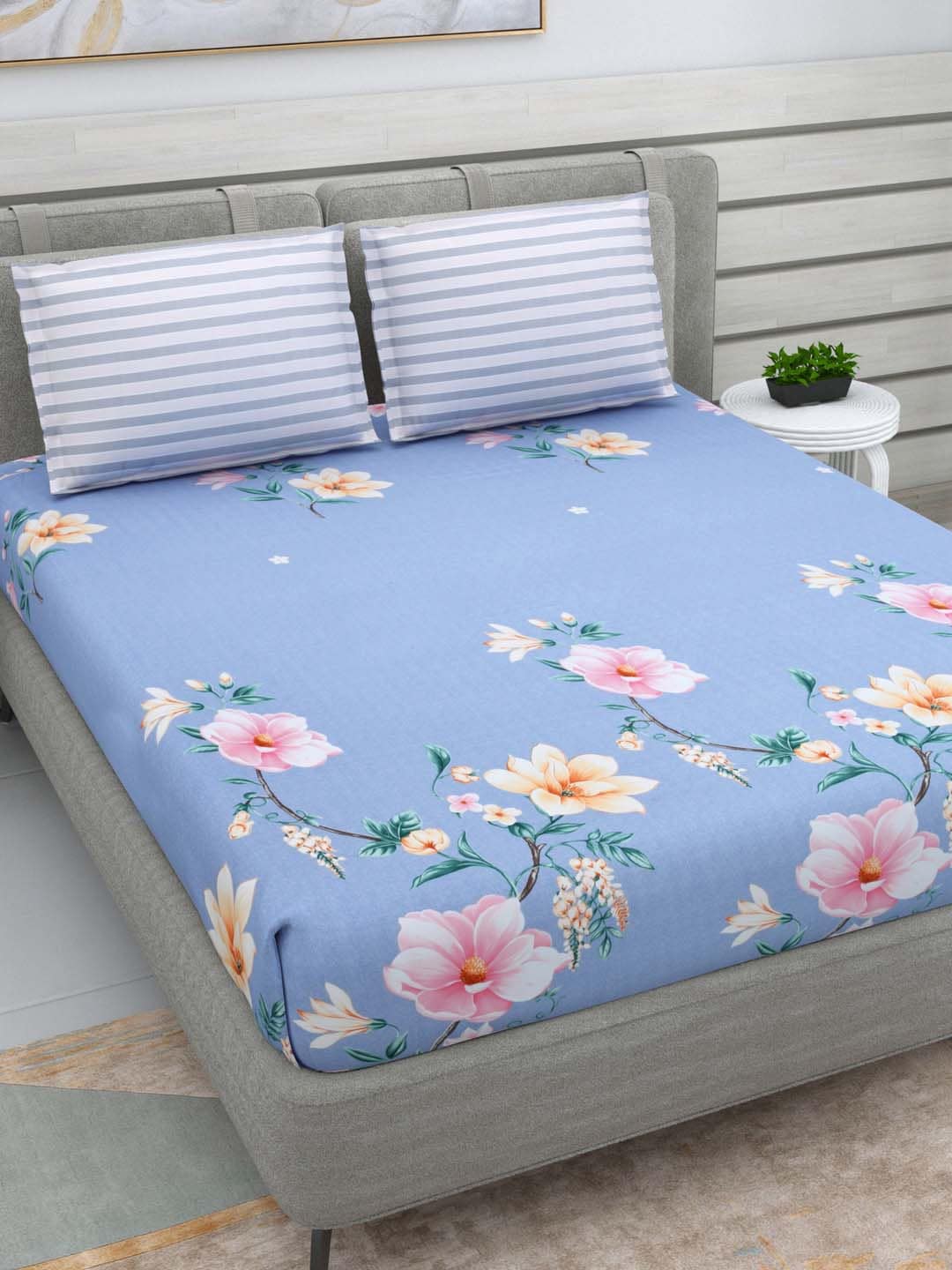 DREAM WEAVERZ Blue & Pink Floral Glazed Cotton 220 TC King Bedsheet with 2 Pillow Covers - Distacart