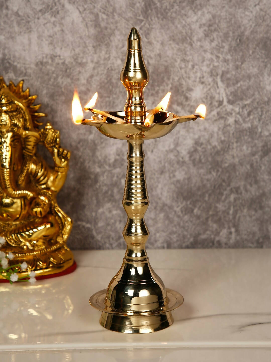CraftVatika Gold-Toned Brass Kerala Diya Oil Lamp Stand - Distacart