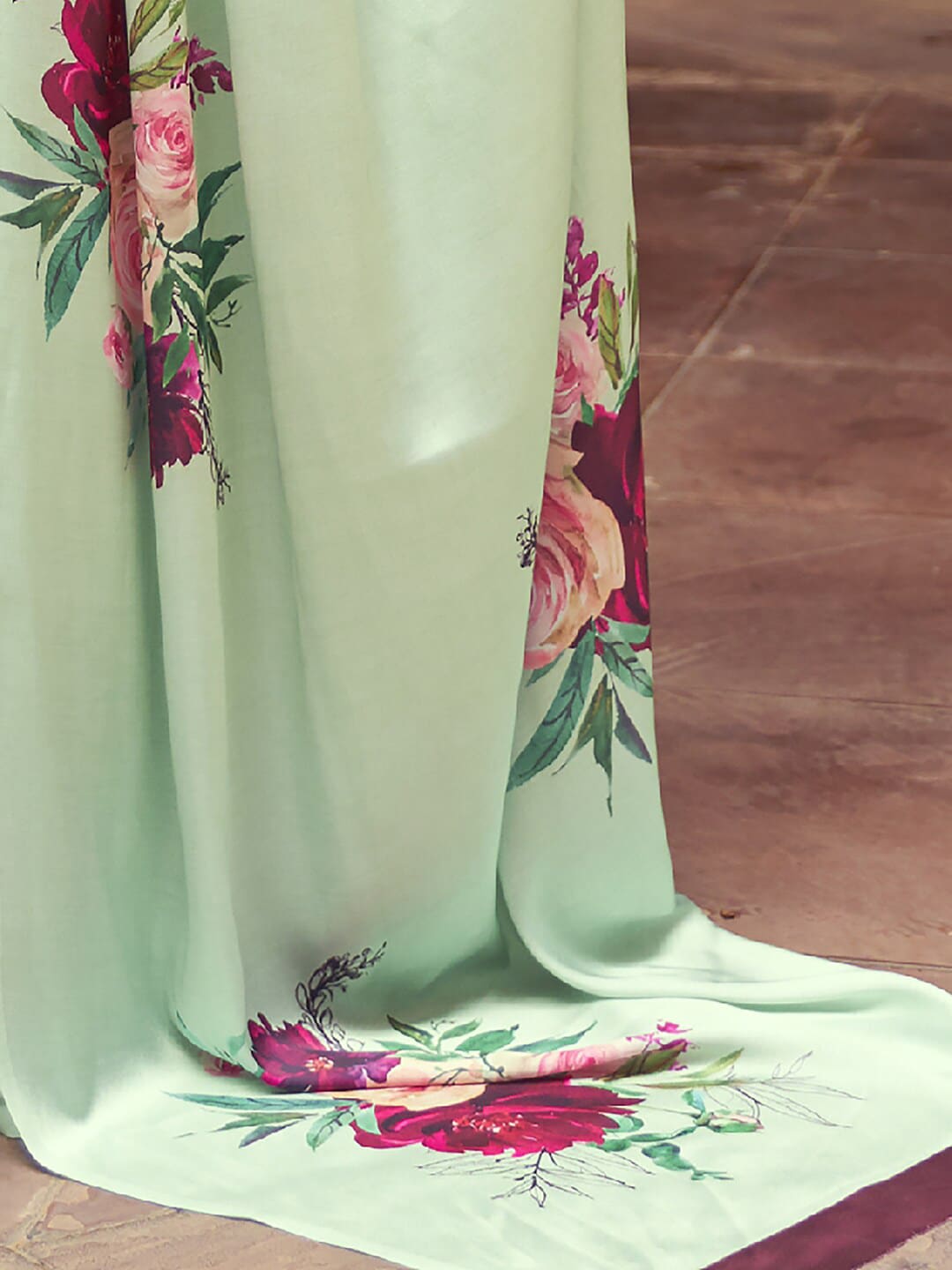 Mitera Green & Pink Floral Saree - Distacart