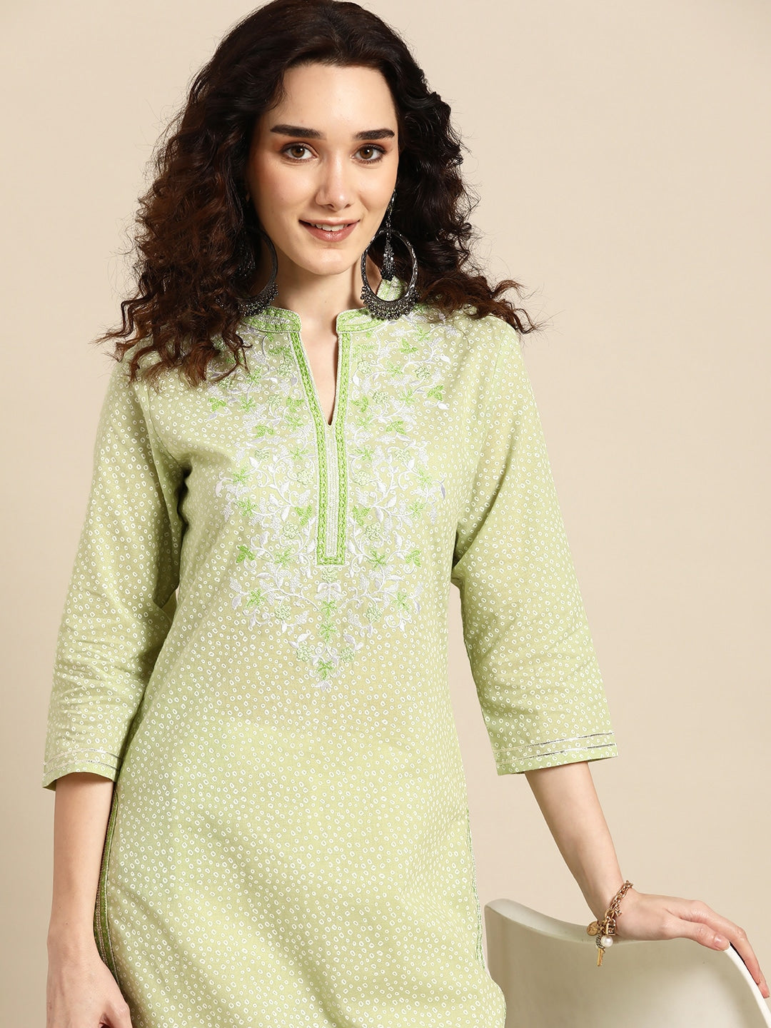 Sangria Women Green Floral Yoke Design Thread Work Pastels Kurta - Distacart