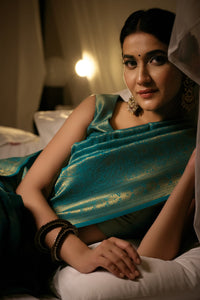 Thumbnail for Vardha Tiffany Blue Golden Zari Kanjeevaram Silk Saree