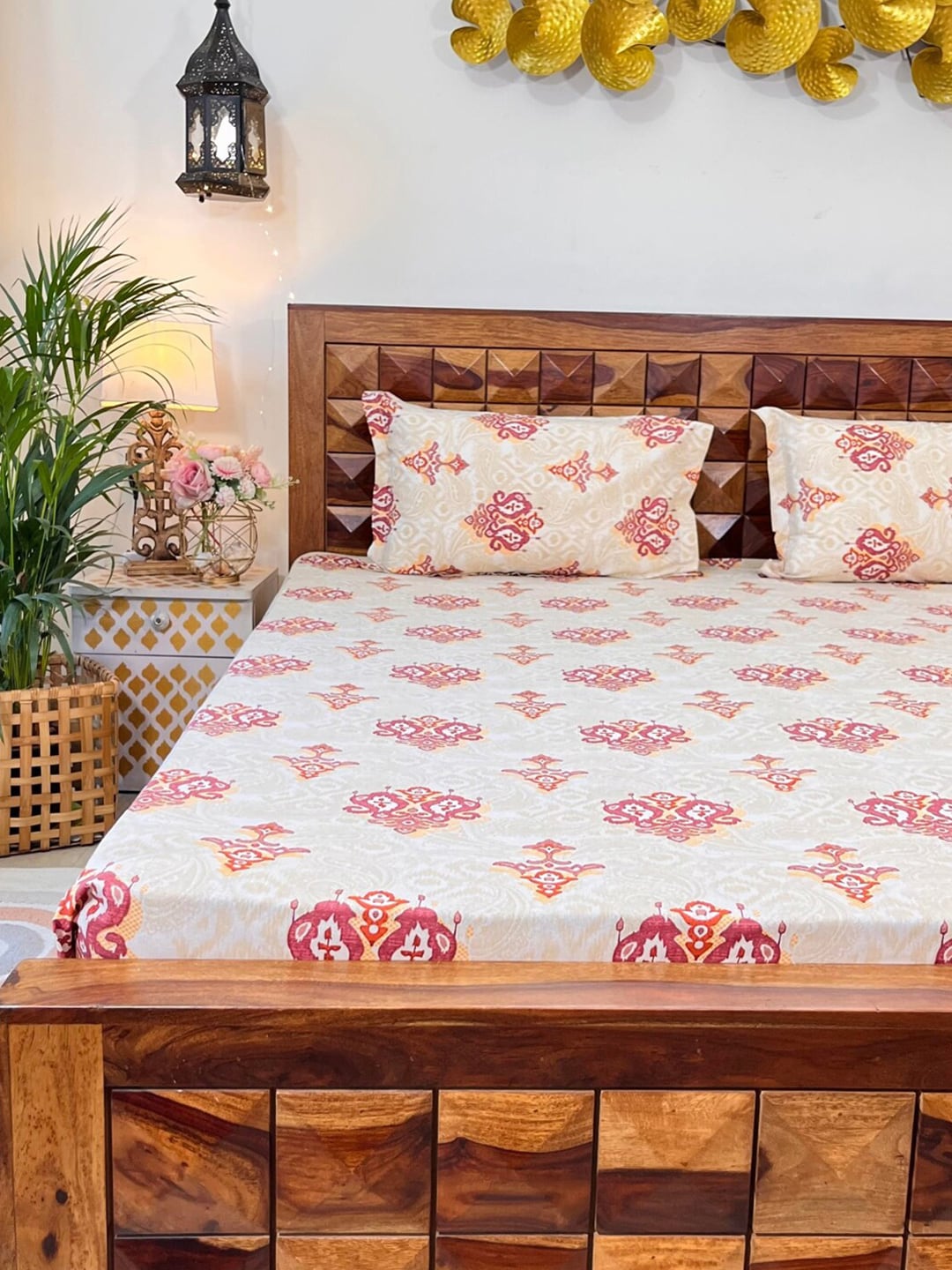 URBAN SPACE Divine White Ethnic Motifs 144 TC Cotton Queen Bedsheet & 2 Pillow Covers - Distacart