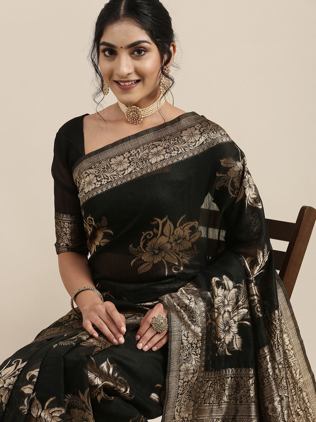 Saree Mall Black Floral Linen Blend Banarasi Saree - Distacart