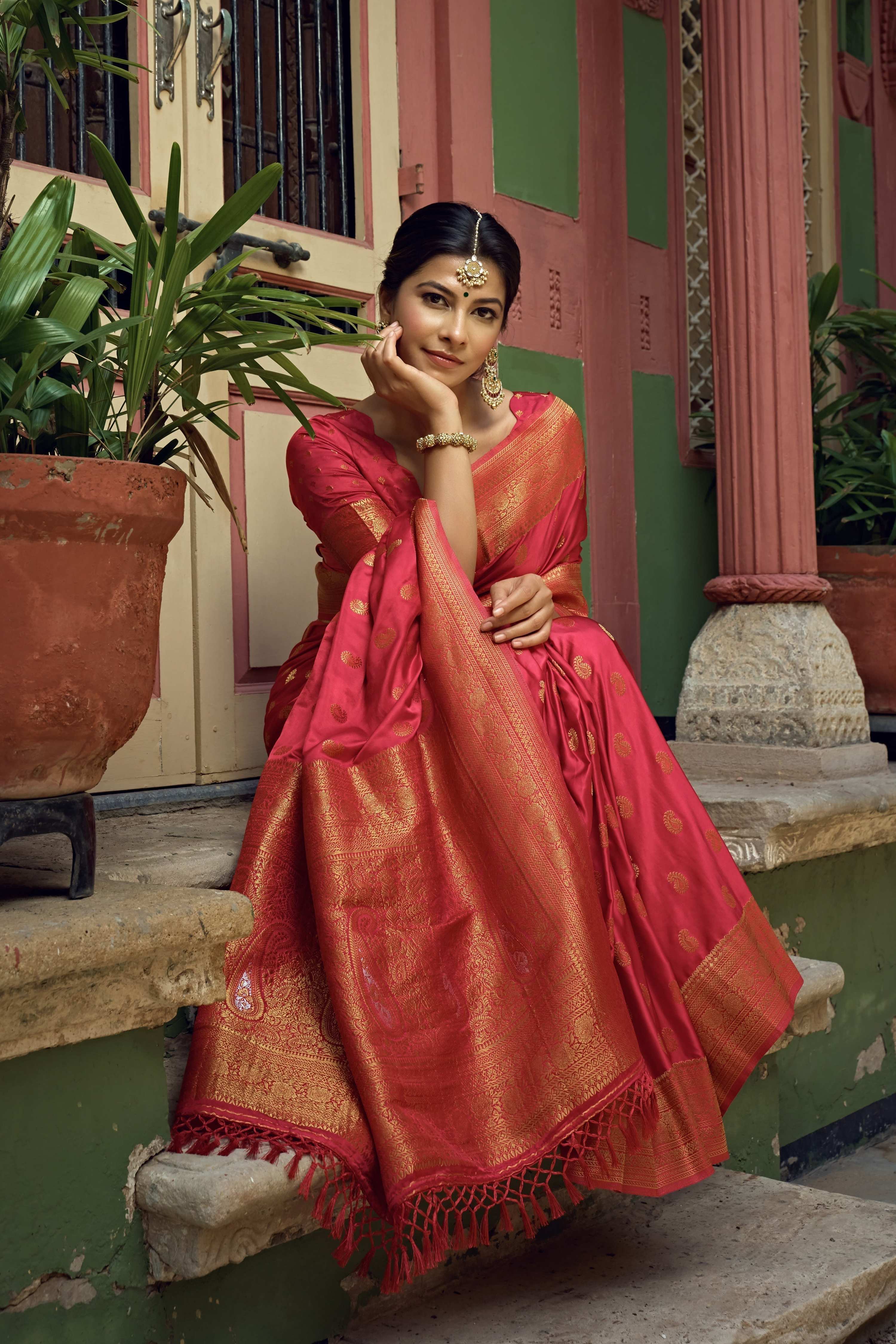 Vardha Candy Apple Red Golden Zari Banarasi Satin Silk Saree