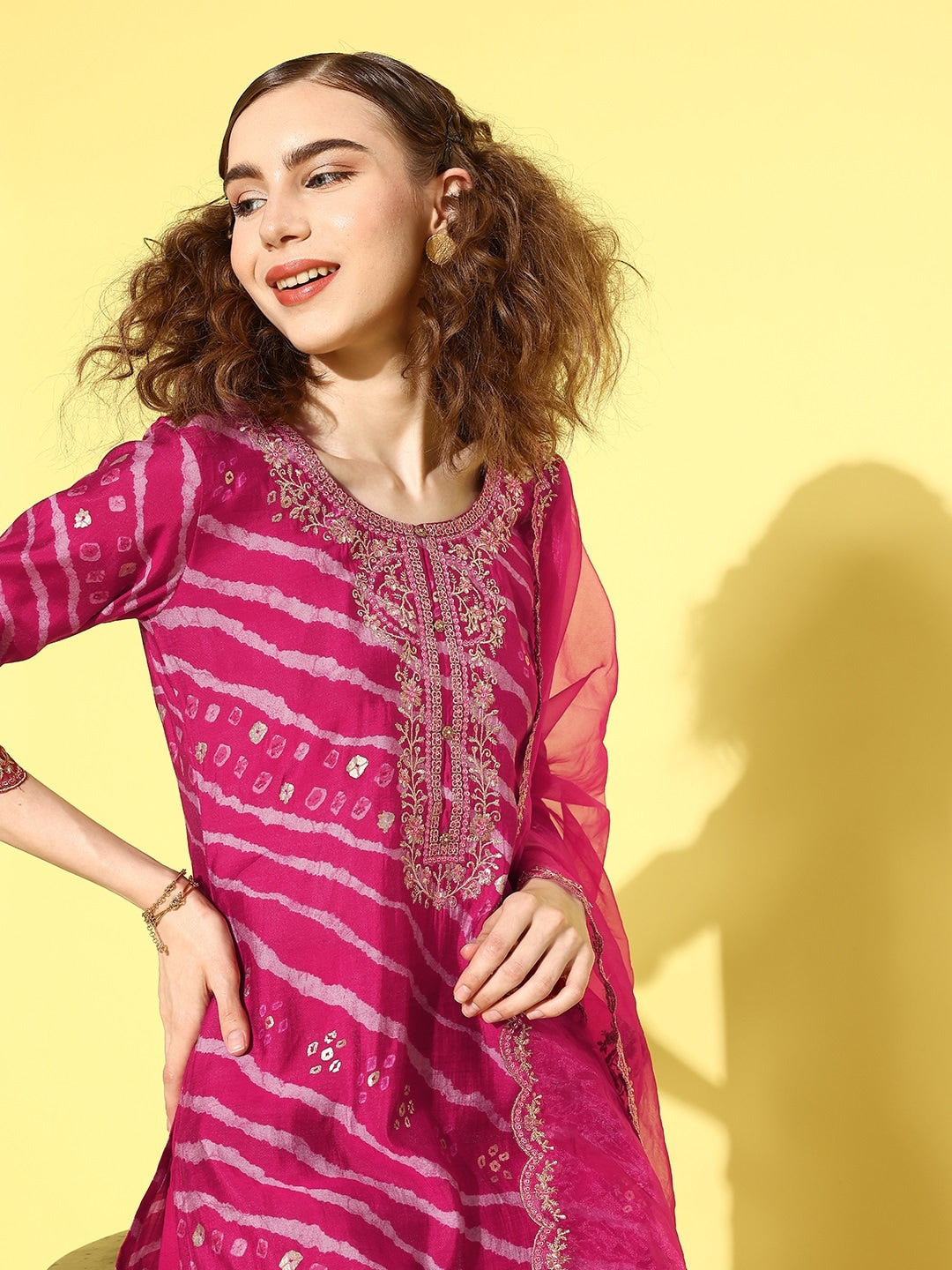 Sangria Women Leheriya Printed Regular Thread Work Kurta with Trousers & With Dupatta - Distacart