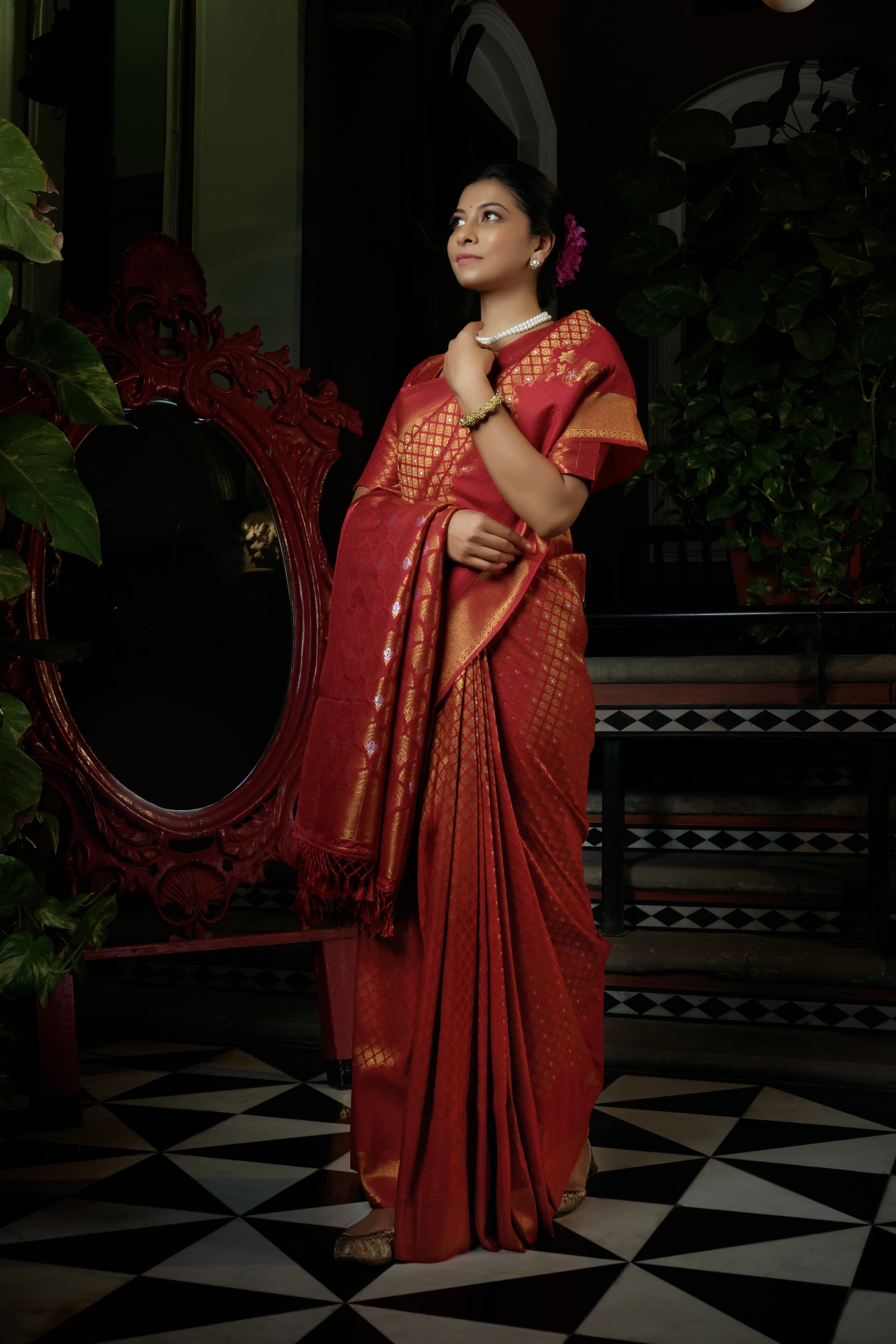 Vardha Candy Apple Red Copper-Silver Zari Kanjeevaram Silk Saree