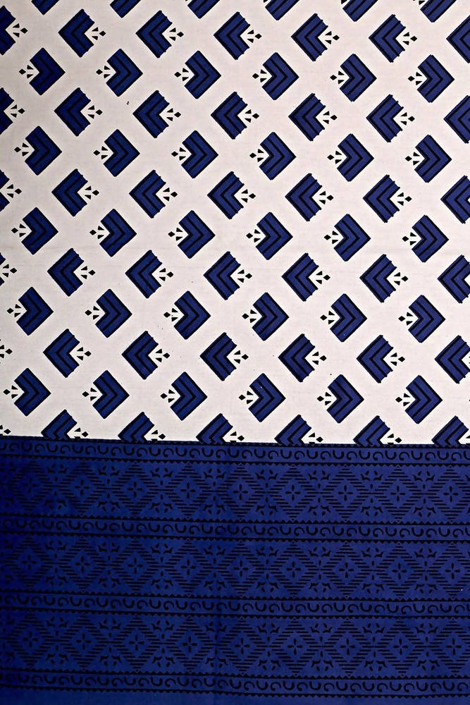Vamika Printed Cotton White & Blue Bedsheet With Pillow Covers (LEOC_BRFI_B) - Distacart