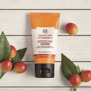 The Body Shop Vitamin C Glow Protect Lotion SPF 30 PA+++ Online