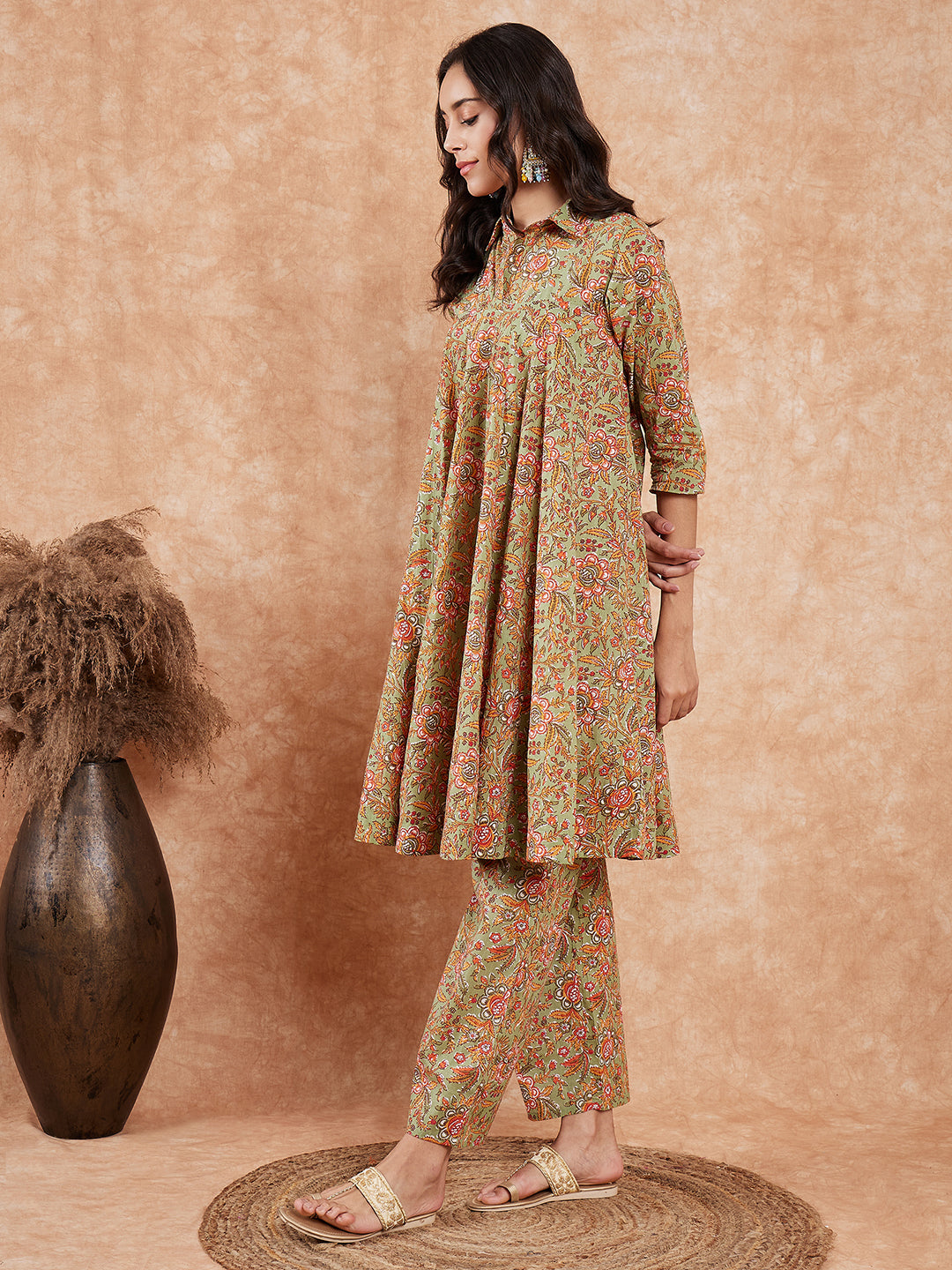 InWeave Women's Pear Green Orange Floral Print Flared Kurta Pant Set - Distacart