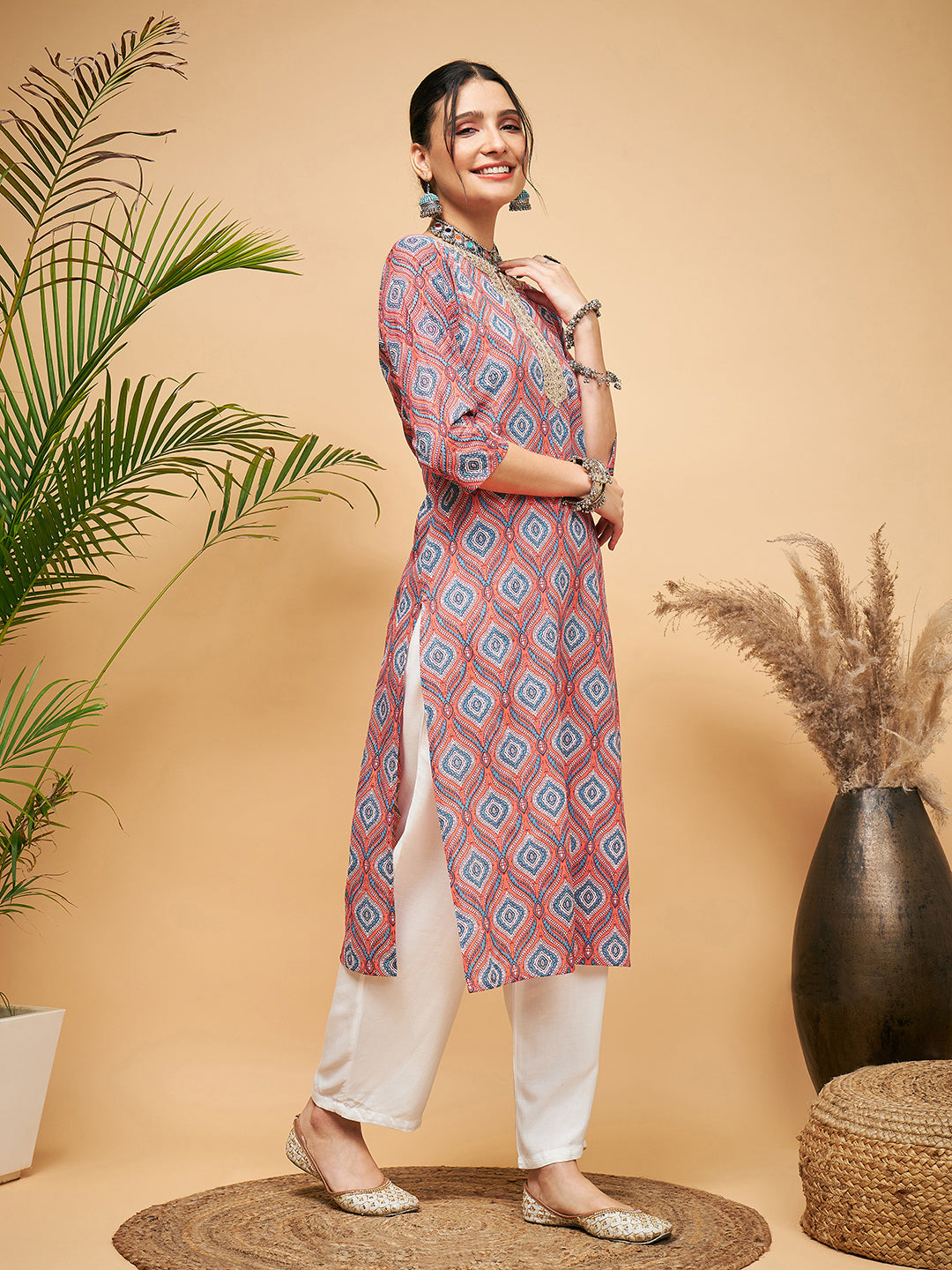 InWeave Women's Red Blue Ogee Print Gota Straight Kurta Pant Set - Distacart