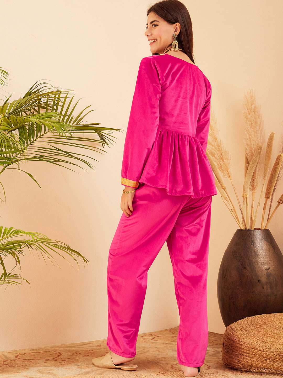 InWeave Women's Magenta Mughal Shaan Style Velvet Short Kurta Set - Distacart