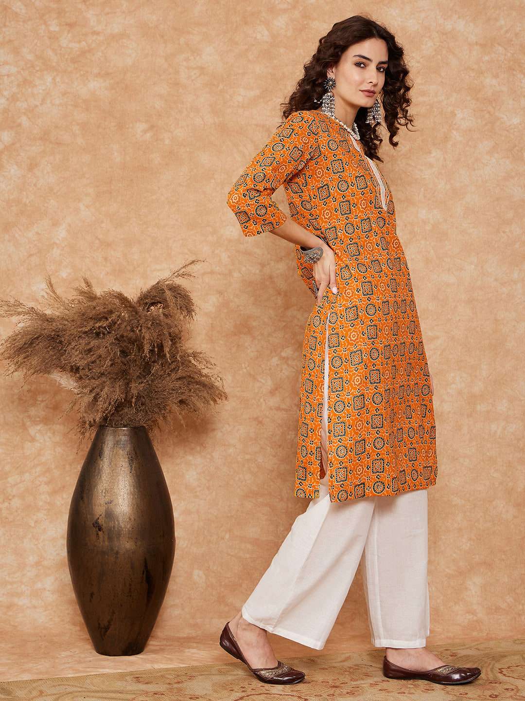 InWeave Women's Mustard Ethnic Print Lace Gota Work Straight Kurta - Distacart