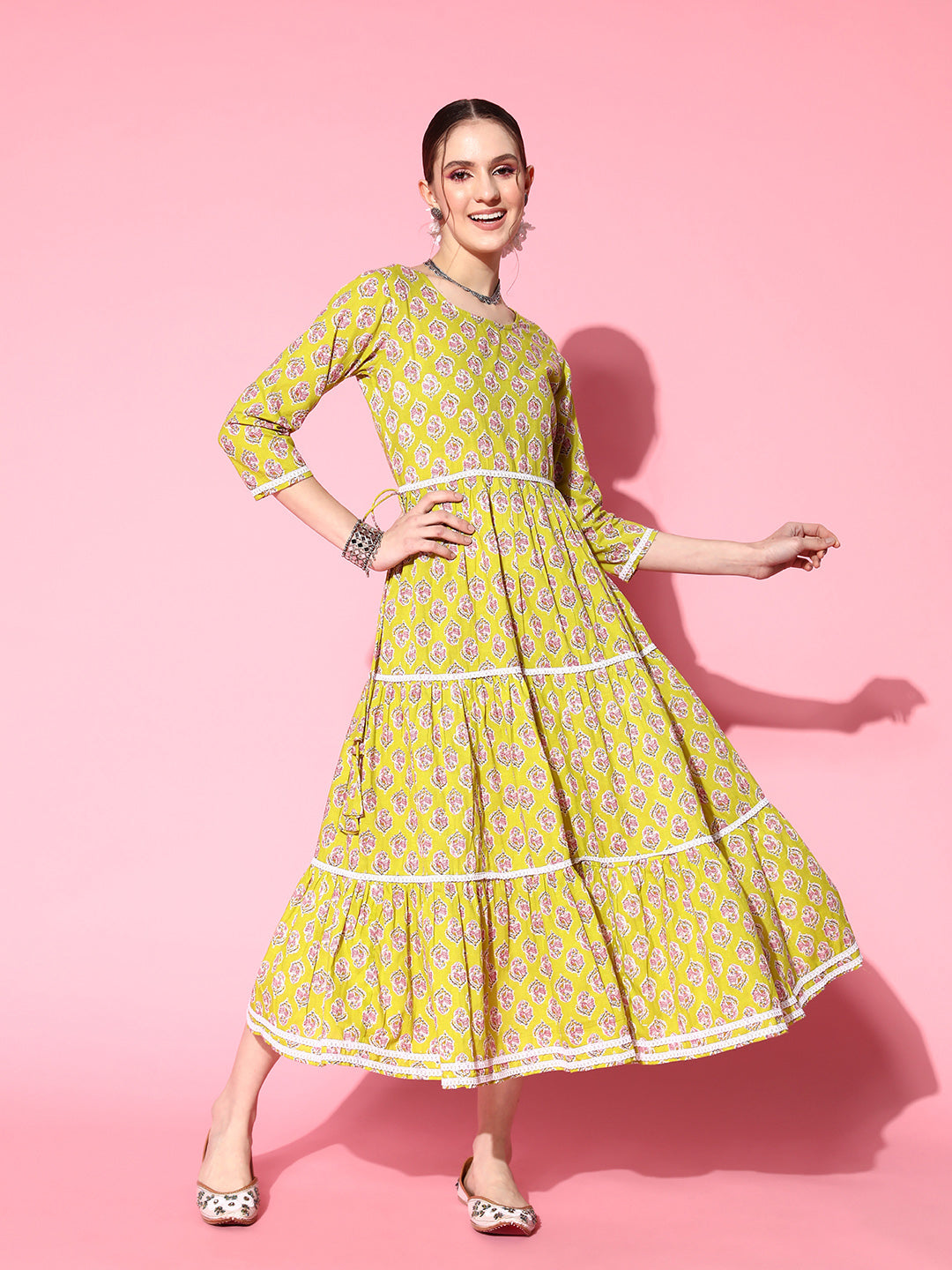 InWeave Women's Yellow Floral Print Tiered Dress With Lace - Distacart