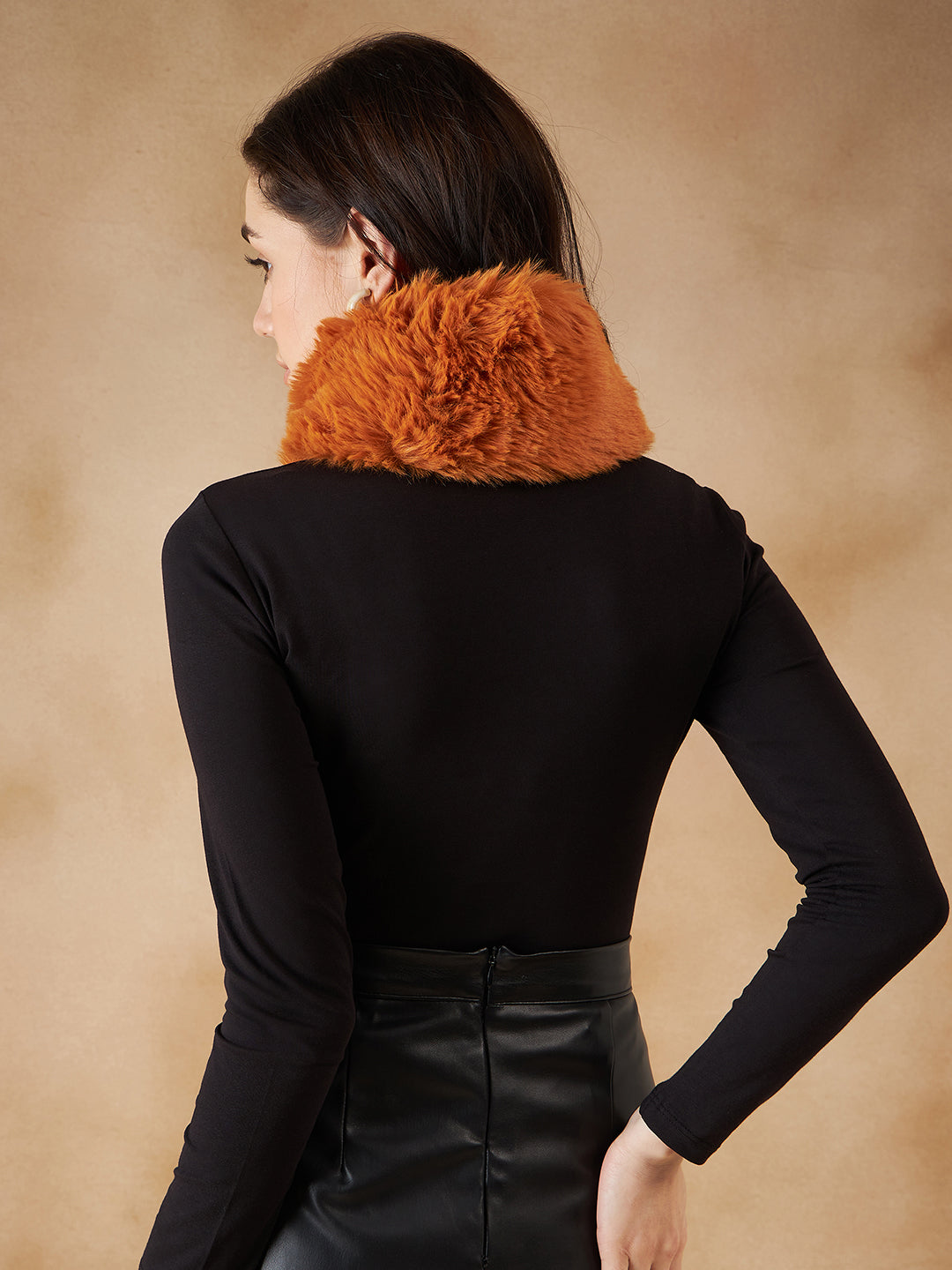 InWeave Women's Carrot Orange Fur Neckpiece - Distacart