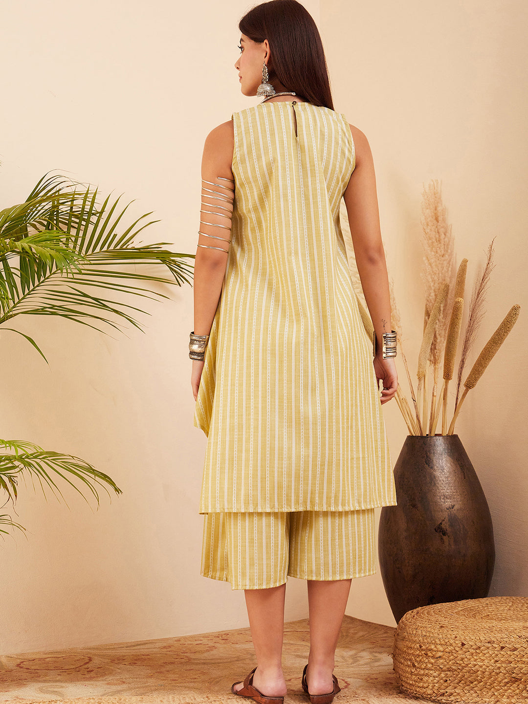 InWeave Women's Light Yellow Lurex Kantha Mandarin Neck Kurta Palazzo Set - Distacart