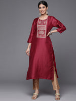 Thumbnail for Varanga Women Magenta Embellished Gota Patti Kurta - Distacart