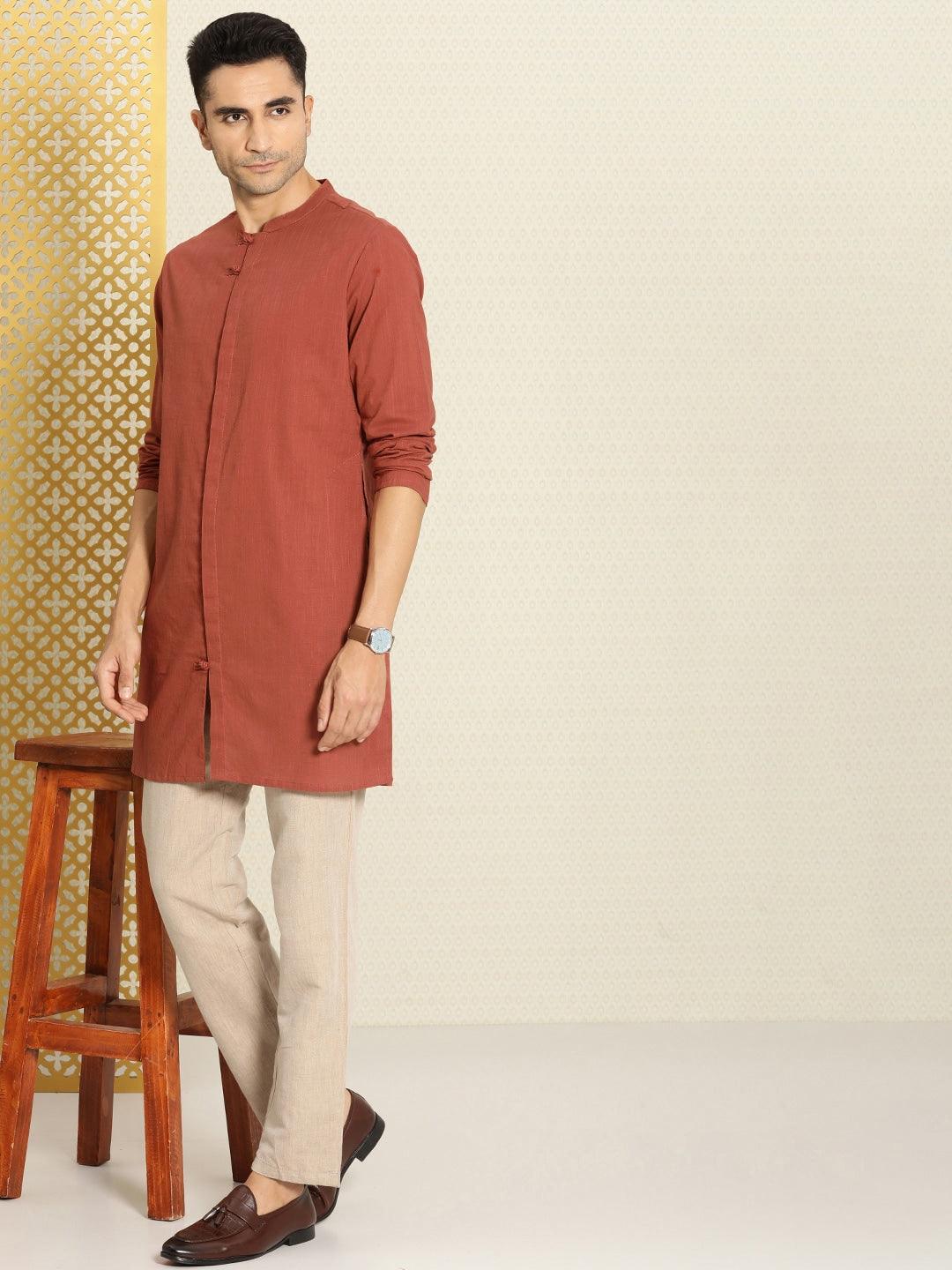 House of Pataudi Men Pure Cotton Solid Straight Mandarin Collar Rozana Kurta - Distacart