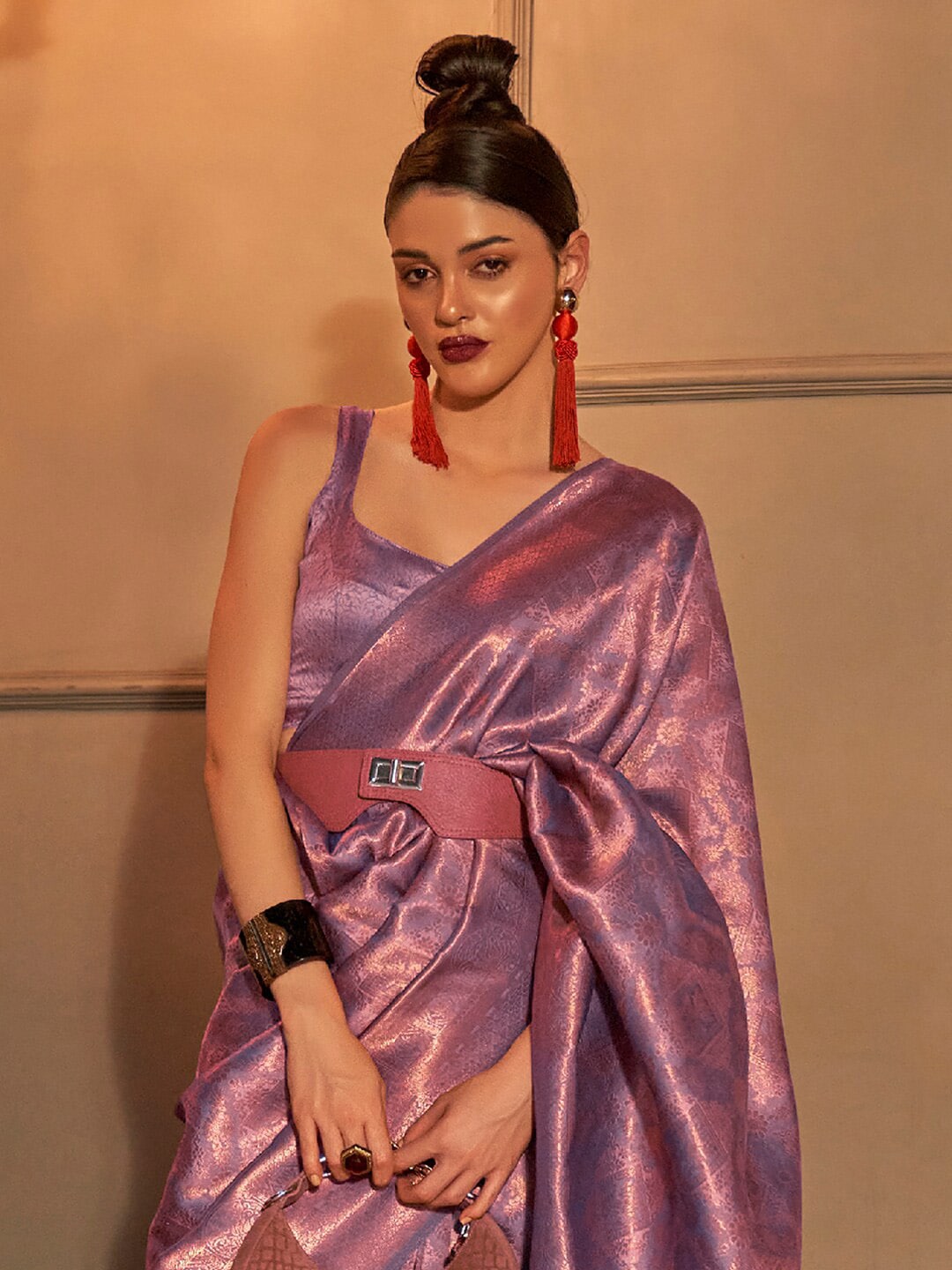 Saree Mall Woven Design Zari Silk Blend Kanjeevaram Saree - Distacart