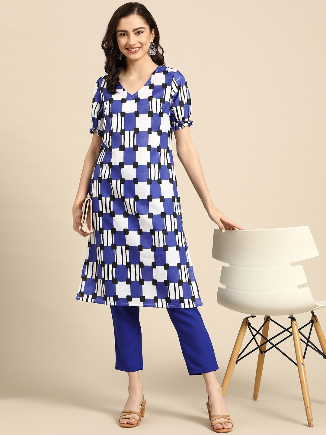 Sangria Women Navy Blue & White Printed A-Line Kurta with Trousers - Distacart