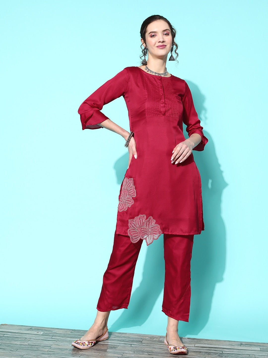 Sangria Women Floral Embroidered Patchwork Kurta with Trousers - Distacart