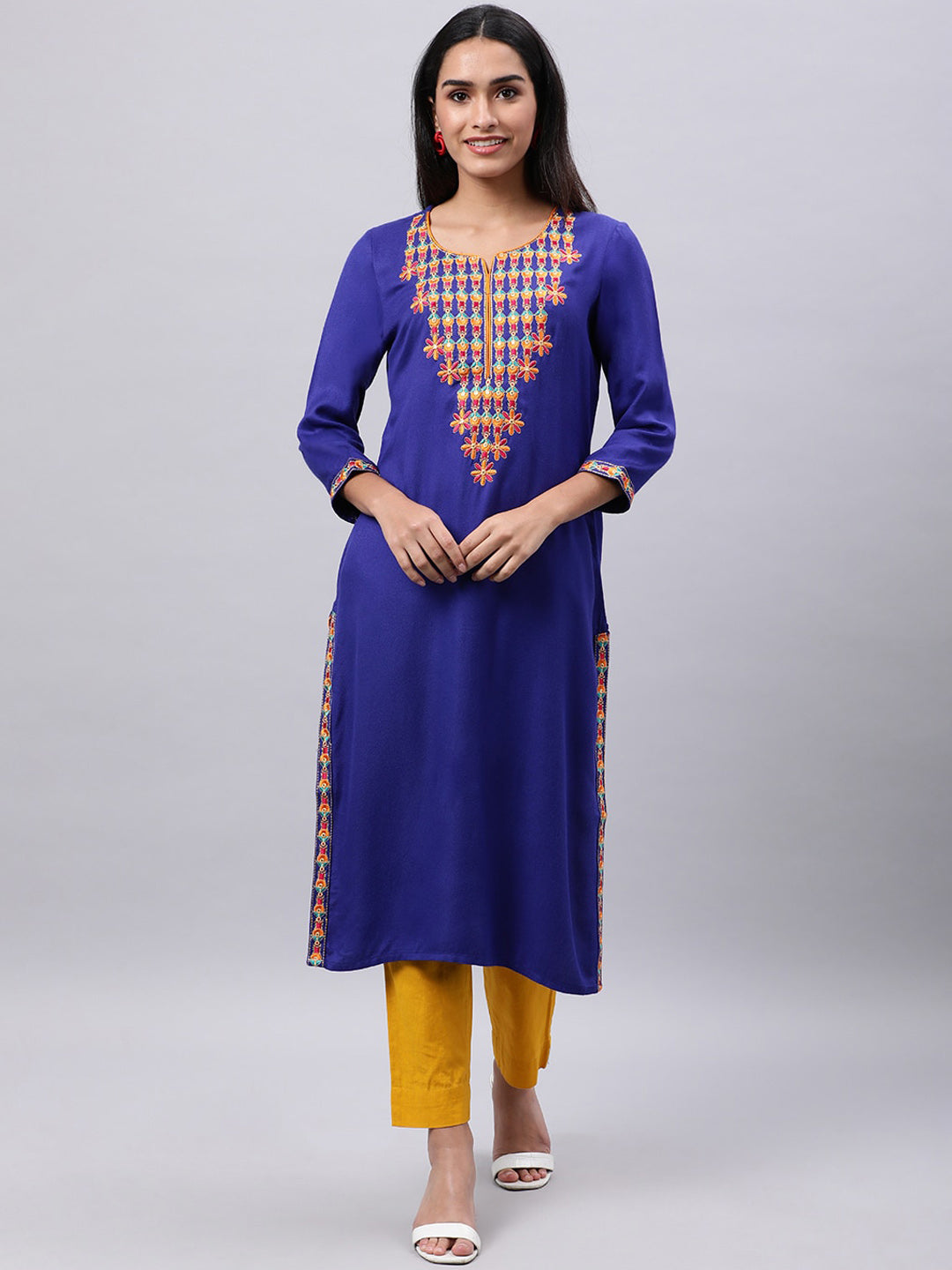 Souchii Women Beautiful Ethnic Motifs Yoke Design Mirror Work Kurta - Distacart