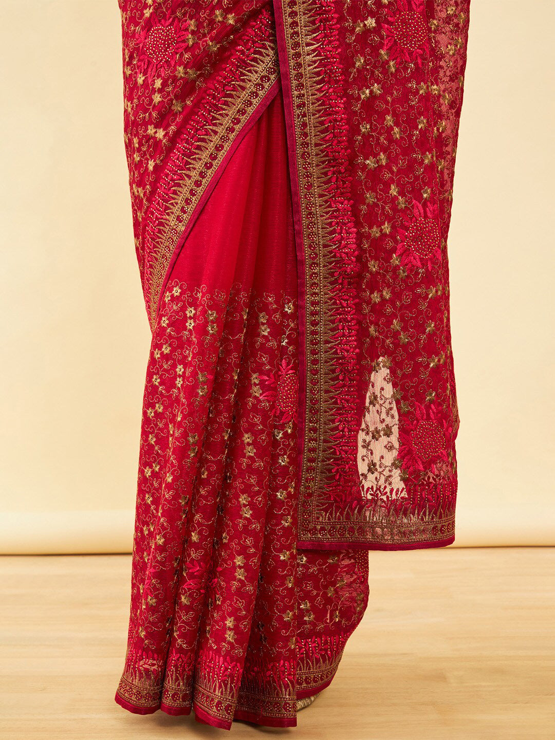 Soch Floral Embroidered Zari Pure Chiffon Saree - Distacart